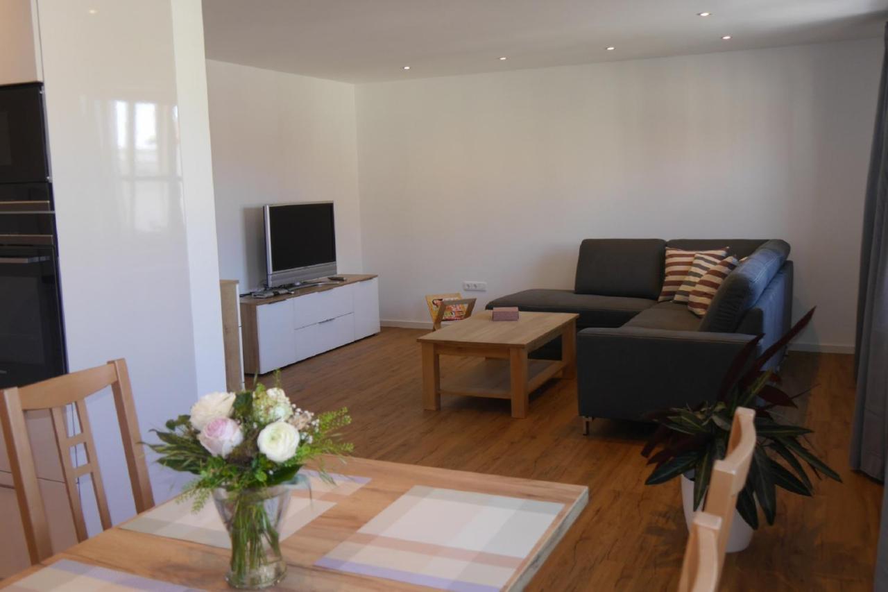 Ferienwohnung Rosenberger Kolitzheim Esterno foto